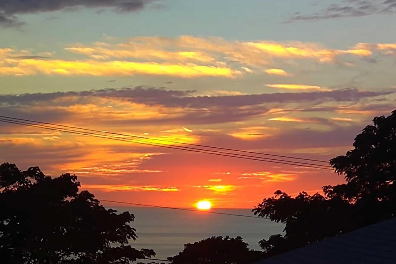 Airy Kailua-Kona Apt Less Than 3 Mi To Beach Access! エクステリア 写真
