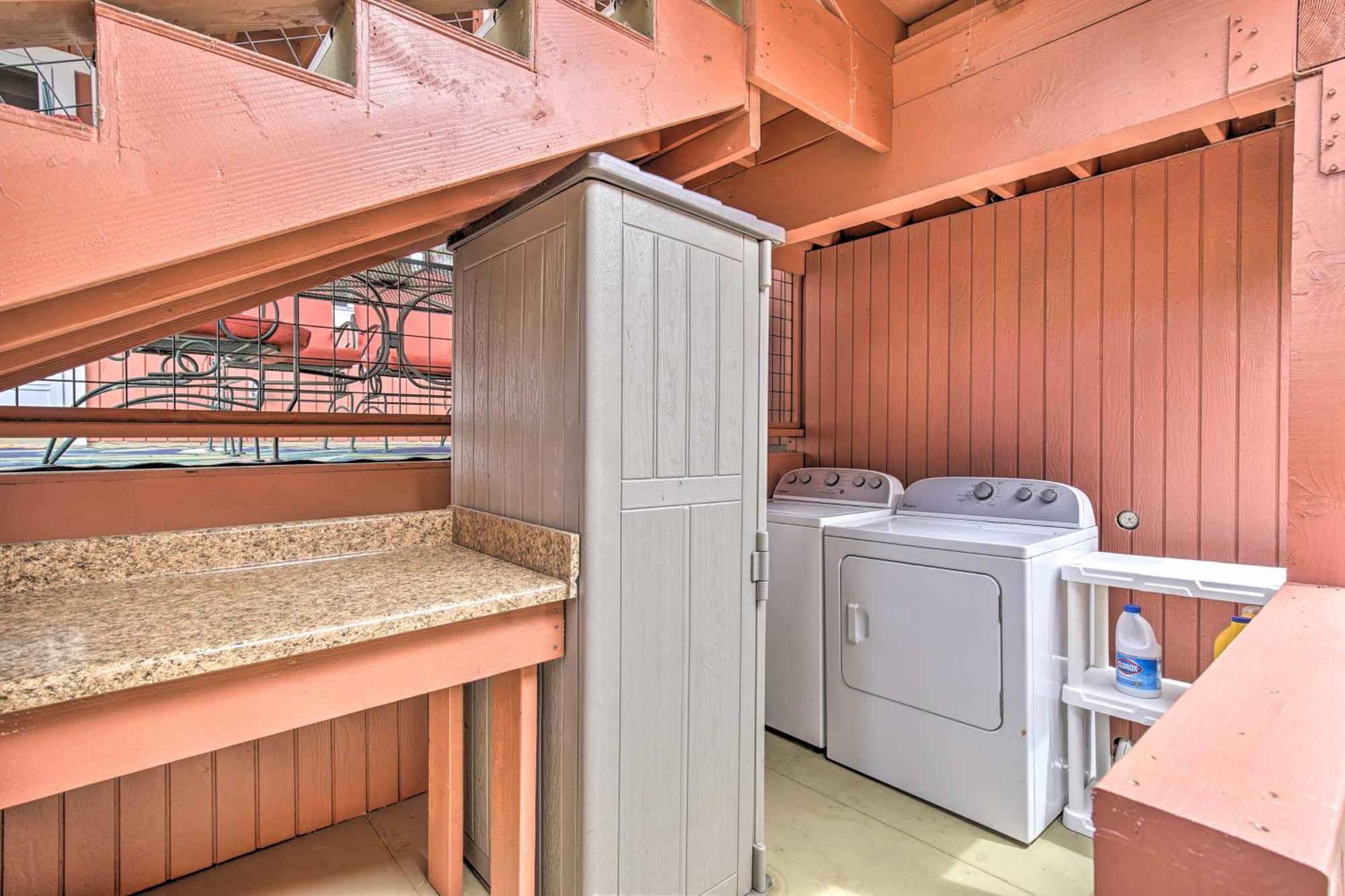 Airy Kailua-Kona Apt Less Than 3 Mi To Beach Access! エクステリア 写真